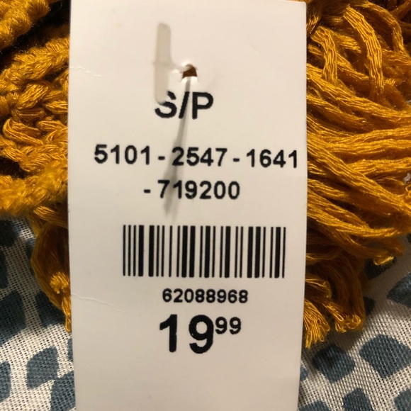 Crochet halter top - Picture 5 of 5